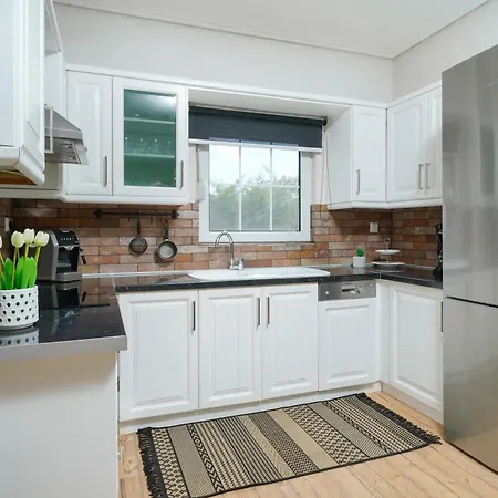 فيلة Eleonas Skála Kallirákhis